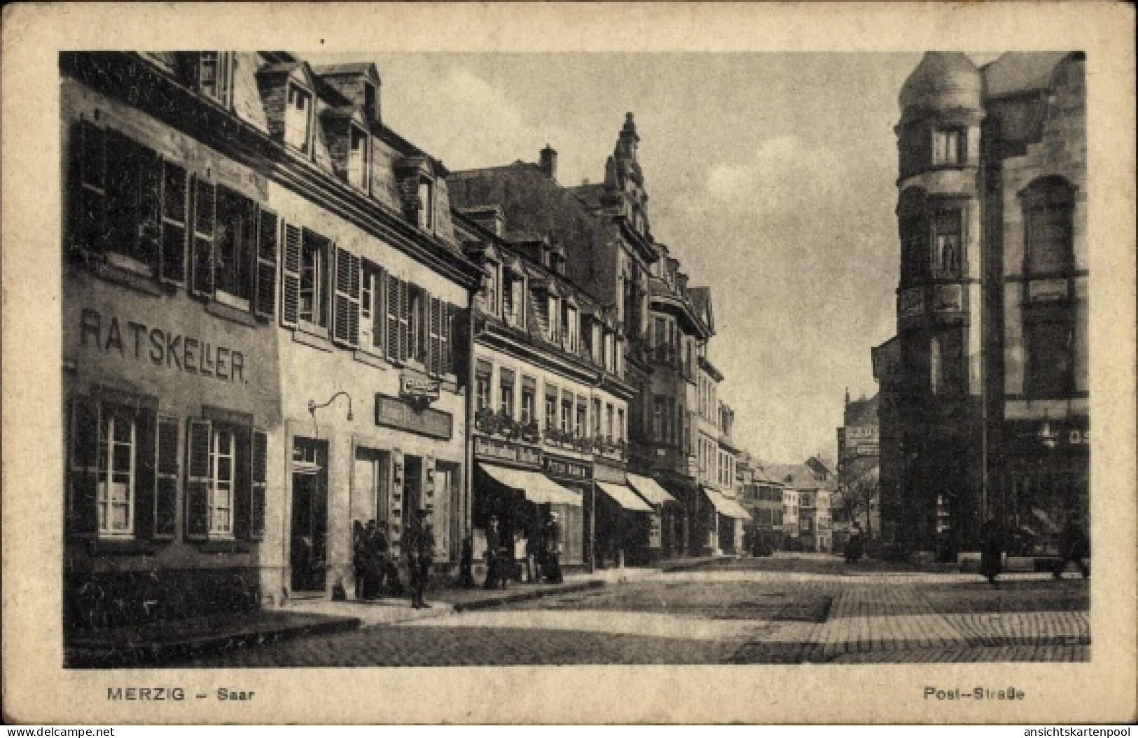 CPA Merzig an der Saar im Kreis Merzig Wadern, Poststraße, Ratskeller, Buchhandlung Haffner, P. Römer