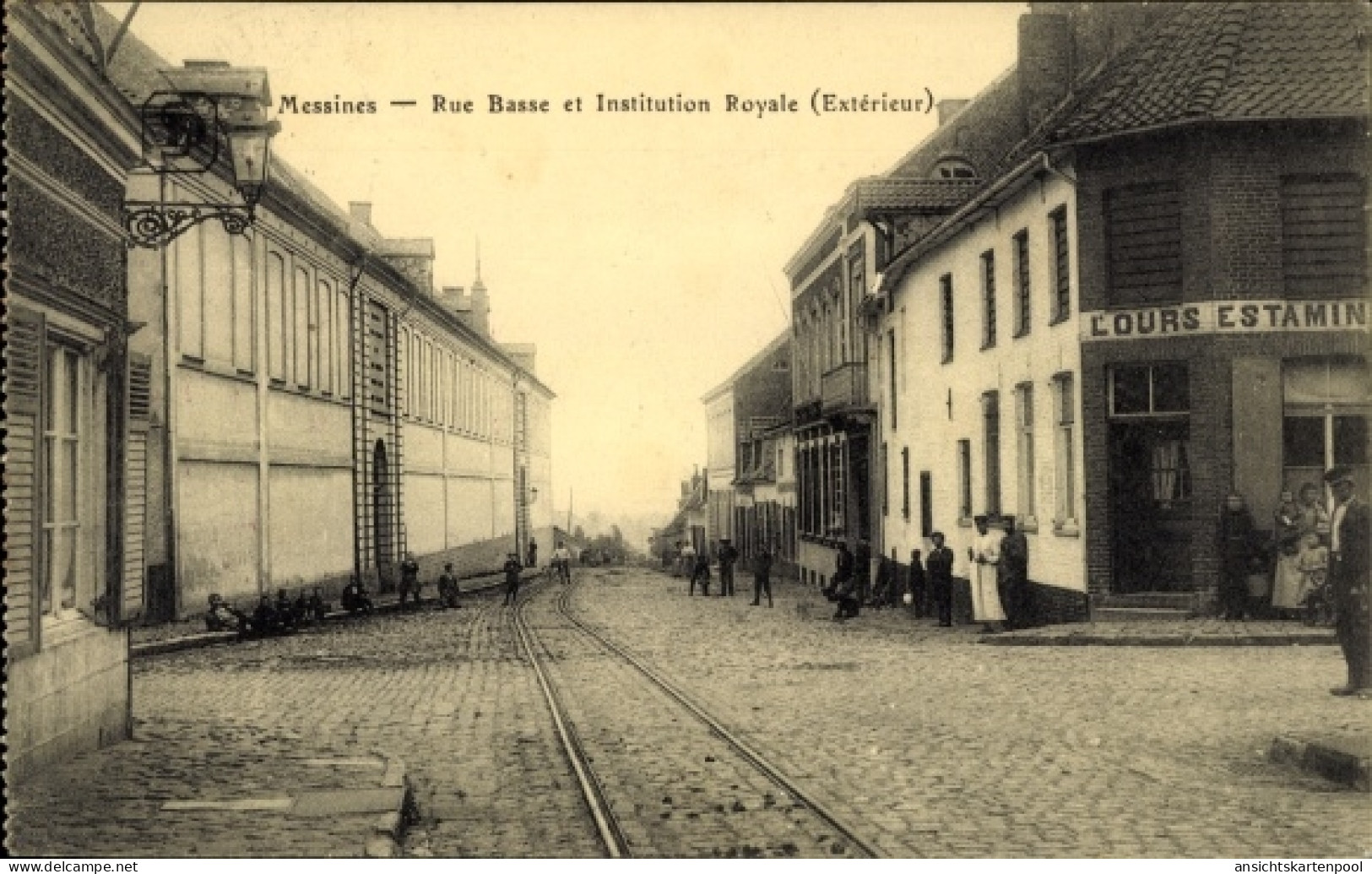 CPA Messines Mesen Westflandern, Lower Street und Royal Institution