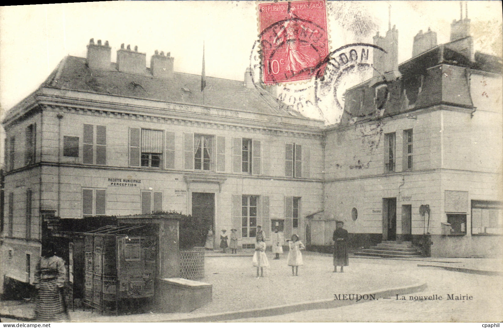CPA Meudon La nouvelle Mairie