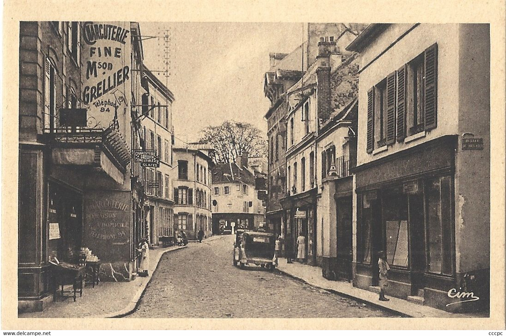 CPA Meulan Rue Maréchal Foch