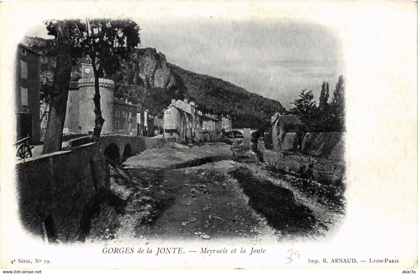 CPA MEYRUEIS - MEYRUEIS et la Jonte - Gorges de la Jonte (638325)