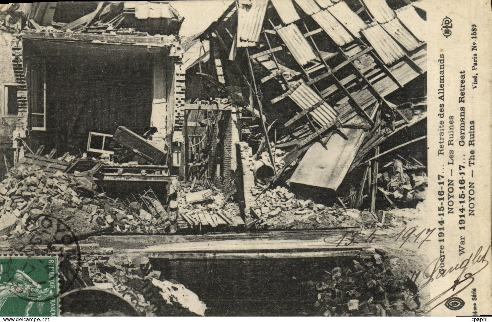 CPA Militaria Noyon Les ruines