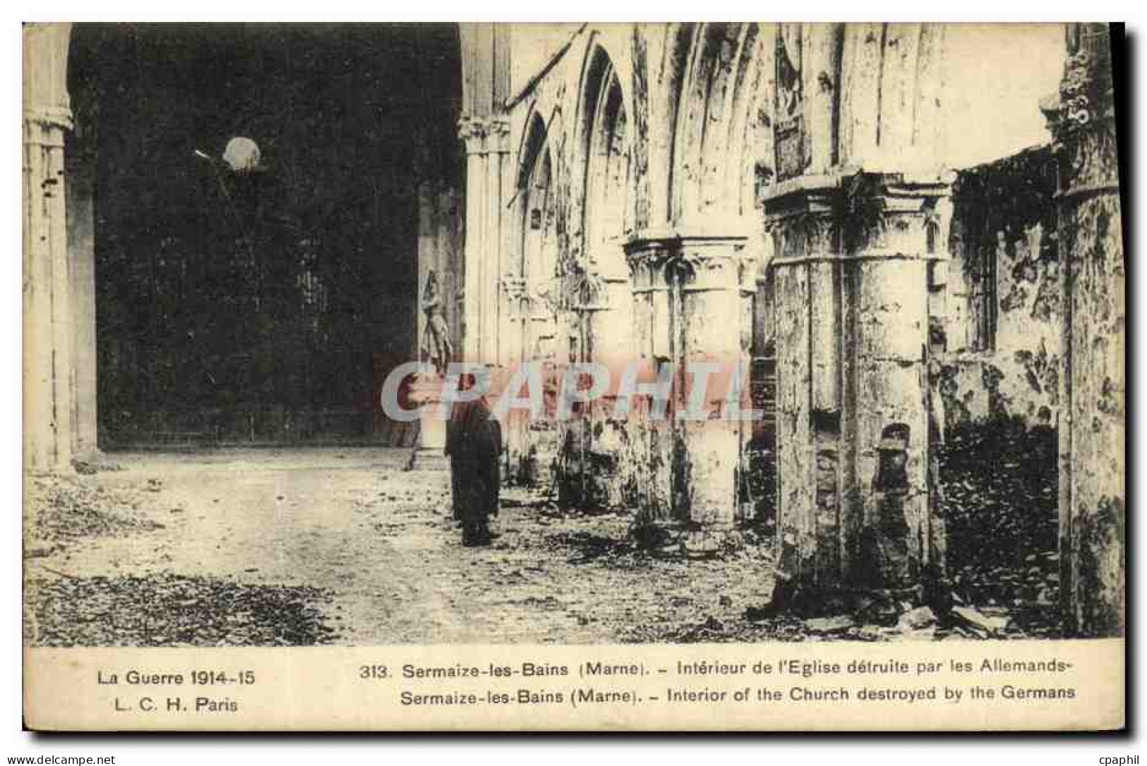 CPA Militaria Sermaize les Bains Interieur de l eglise detruite par les allemands