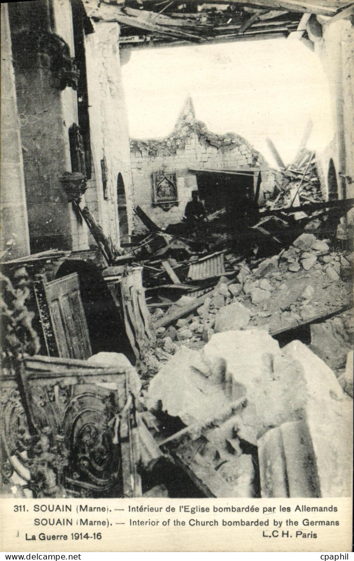 CPA Militaria Souain Interieur de L Eglise