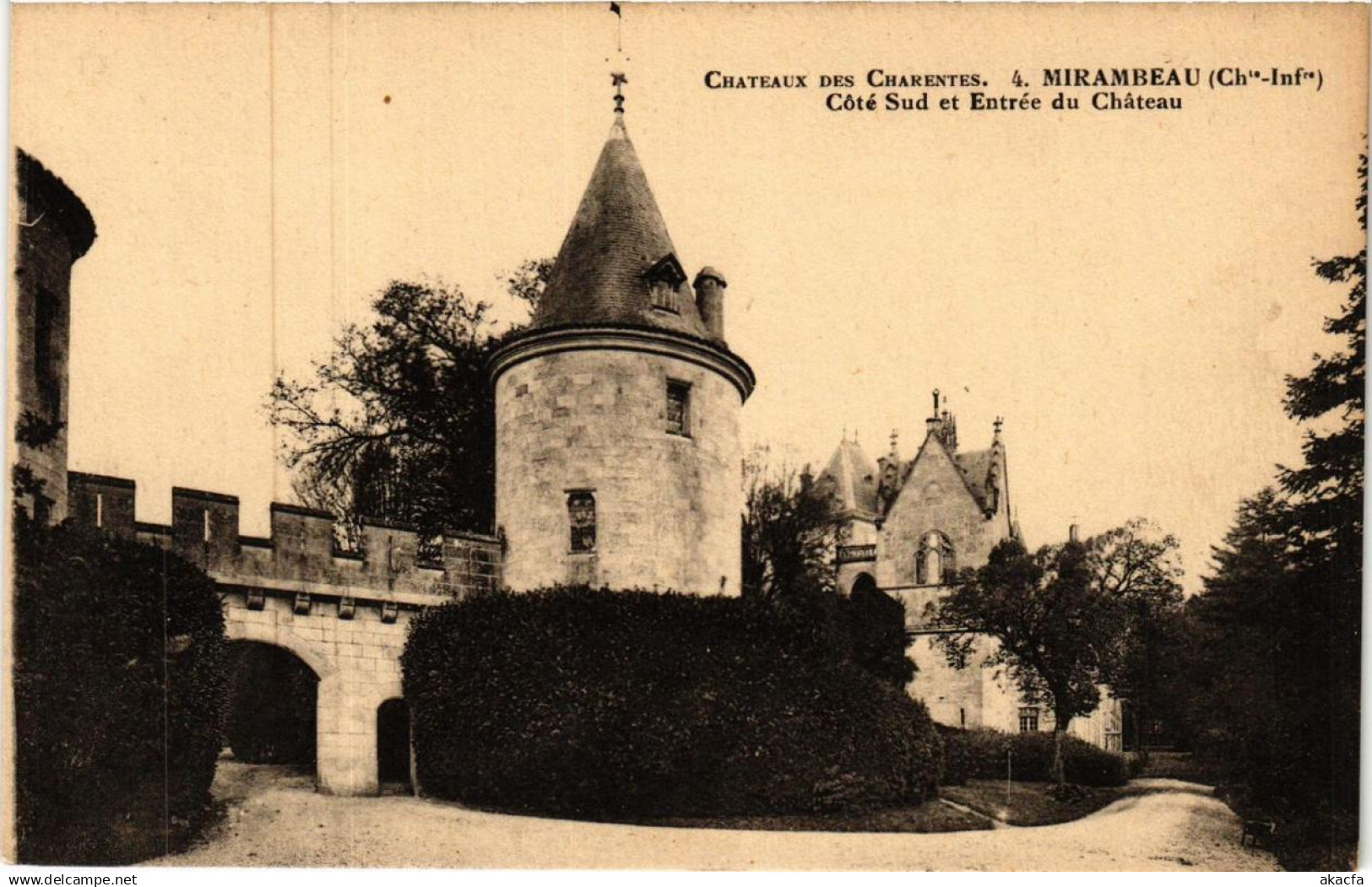 CPA MIRAMBEAU Cote Sud et Entrée du Chateau (666831)