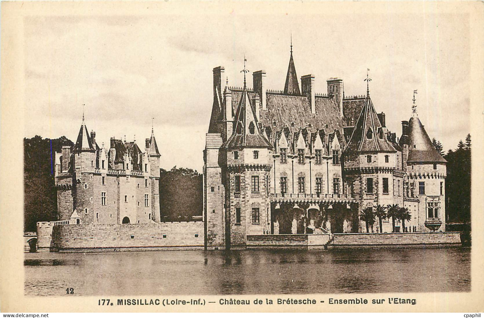 CPA Missillac Loire Inf Chateau de la Bretesche Ensemble sur l'Etang