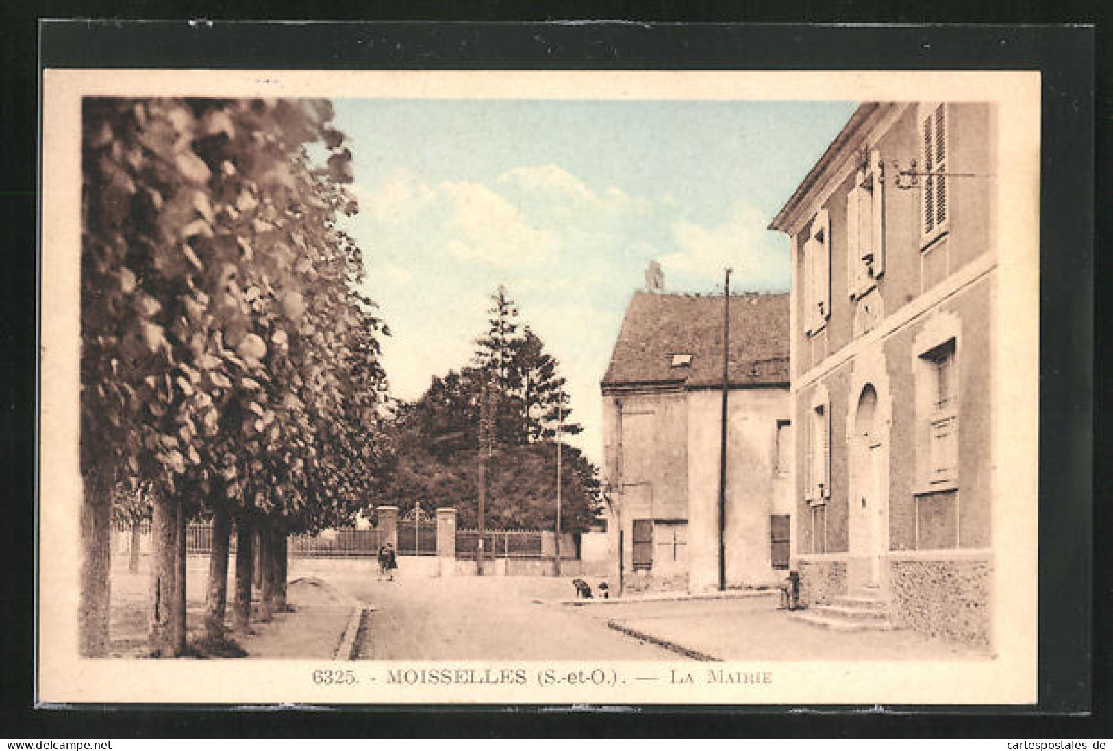 CPA Moisselles, La Mairie