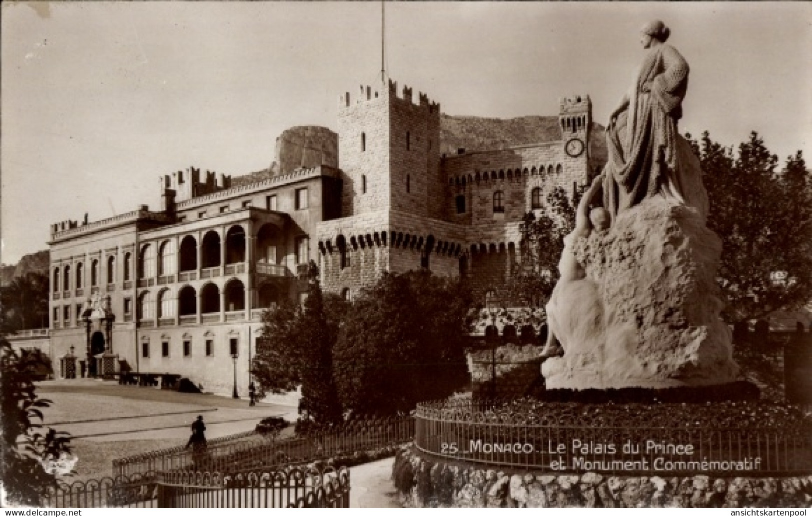 CPA Monaco, Fürstenpalast, Gedenkdenkmal