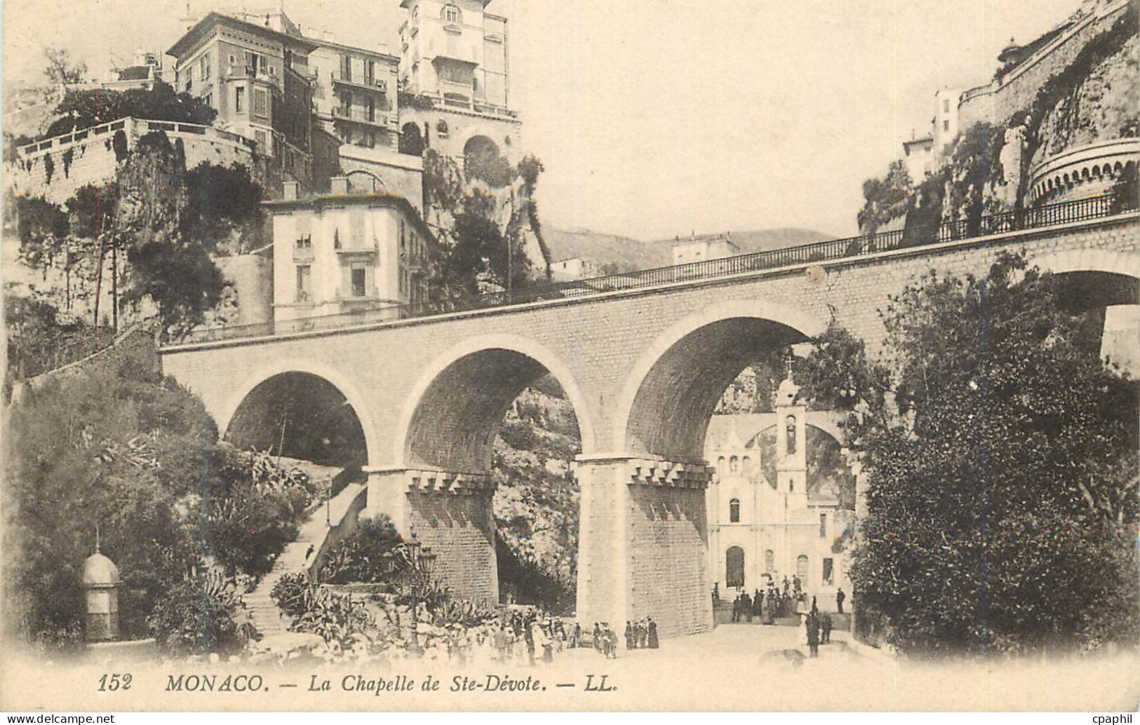 CPA MONACO. — La Chapelle de Ste-Dévote.