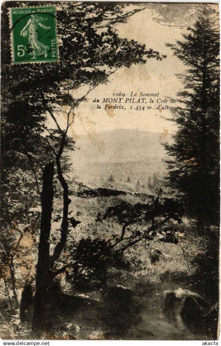 CPA MONT-PILAT - Le Sommet du MONT-PILAT - Le Cret de la Perdrix (487232)