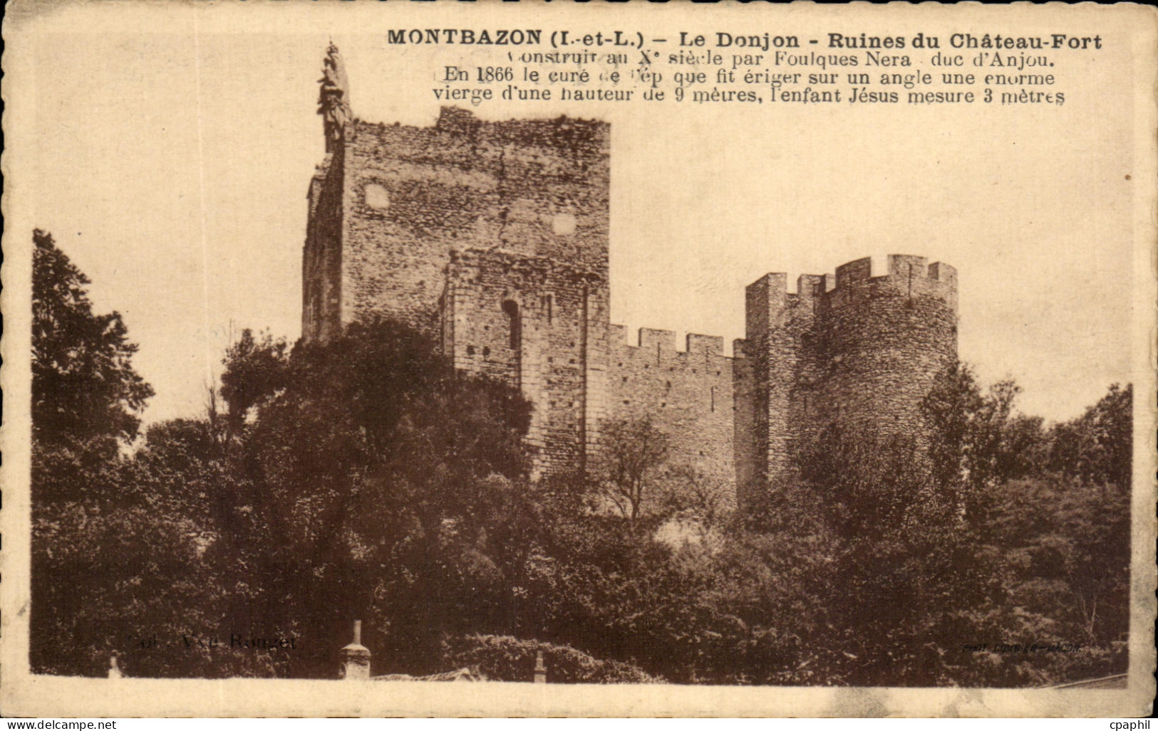 CPA Montbazon Le Donjon Ruines du Chateau Fort