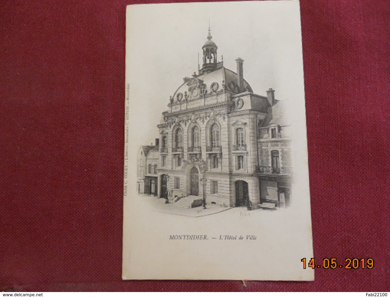 CPA - Montdidier - L'Hôtel de Ville