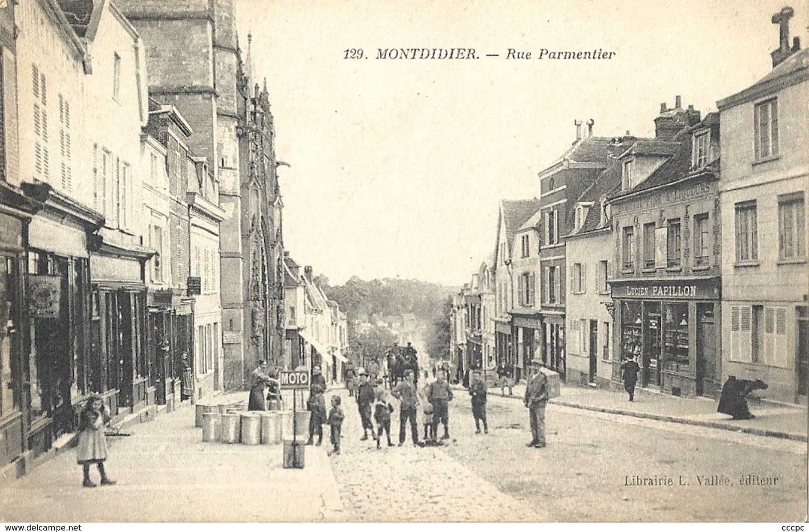 CPA Montdidier Rue Parmentier