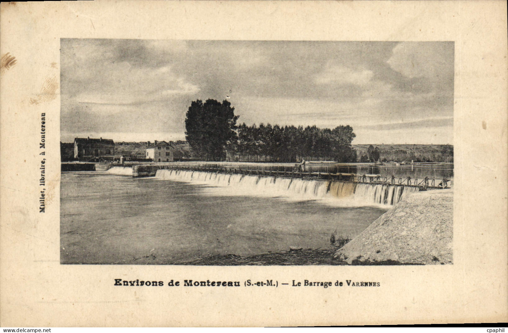 CPA Montereau Le Barrage De Varennes