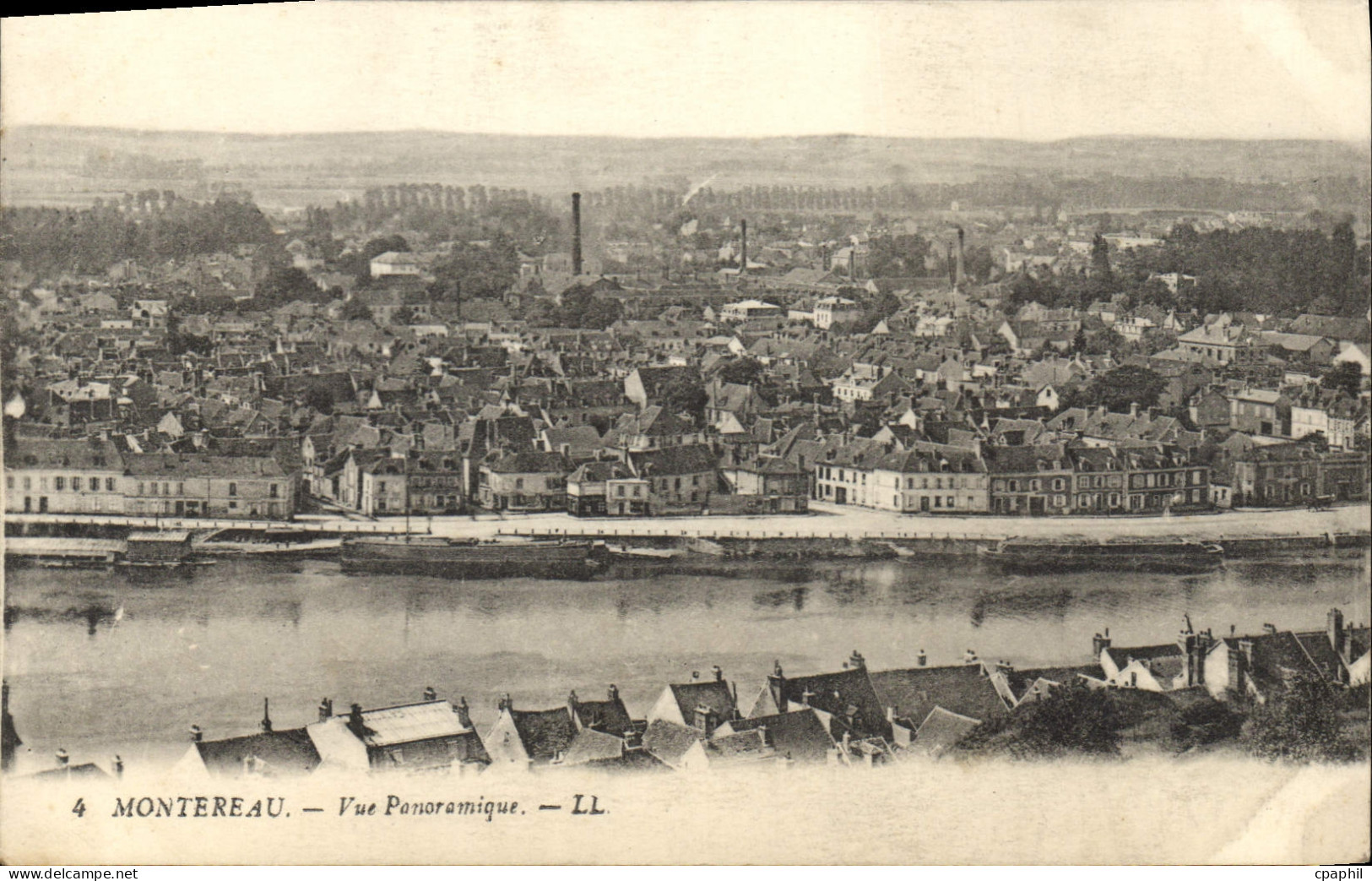 CPA Montereau Vue Panoramique