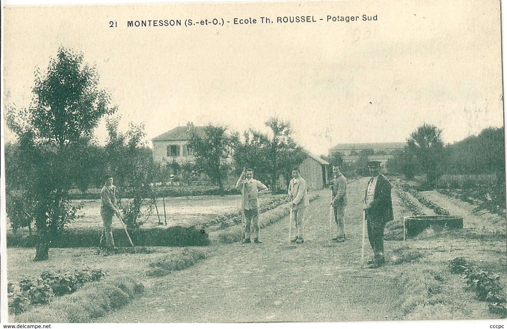 CPA Montesson Ecole Théophile Roussel Potager Sud