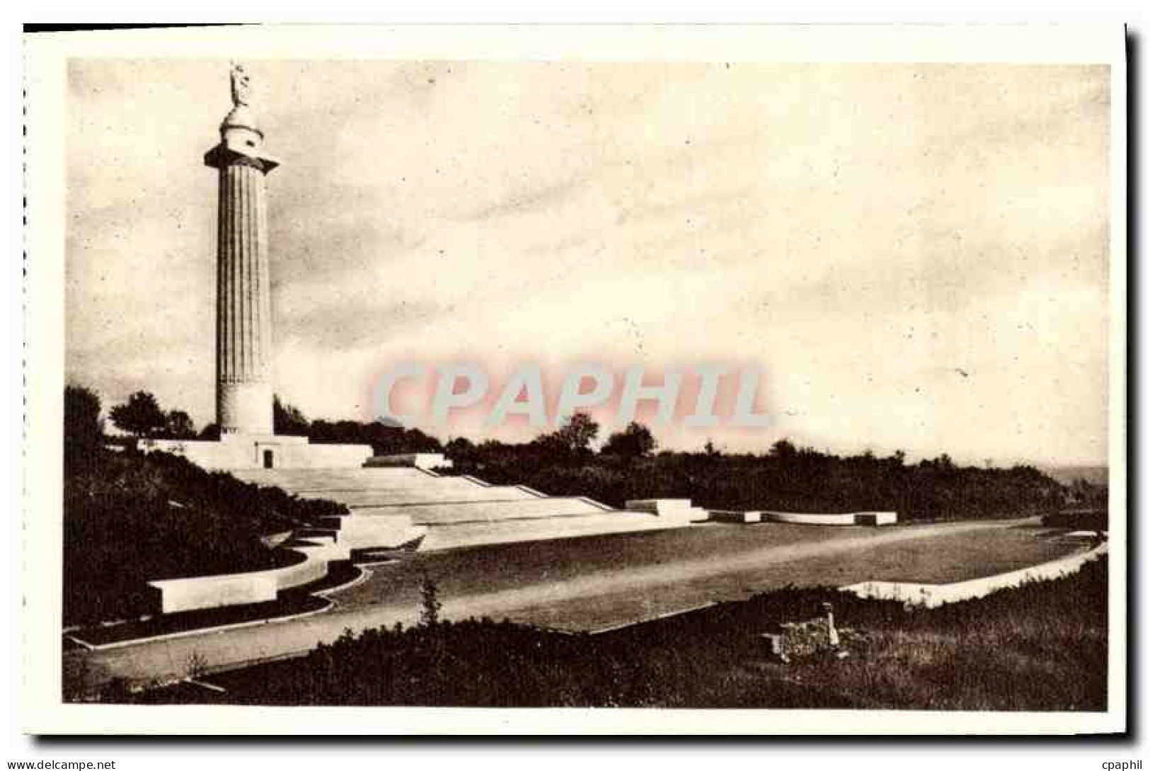 CPA Montfaucon Le Monument Americain