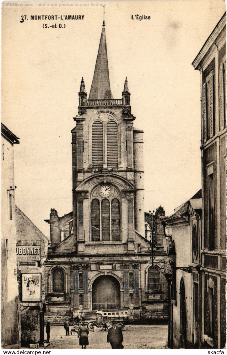 CPA Montfort l'Amaury Eglise (1443784)