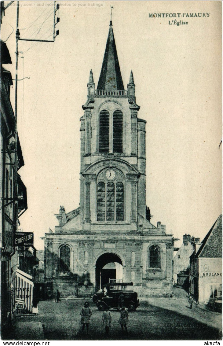 CPA Montfort l'Amaury Eglise (1443931)