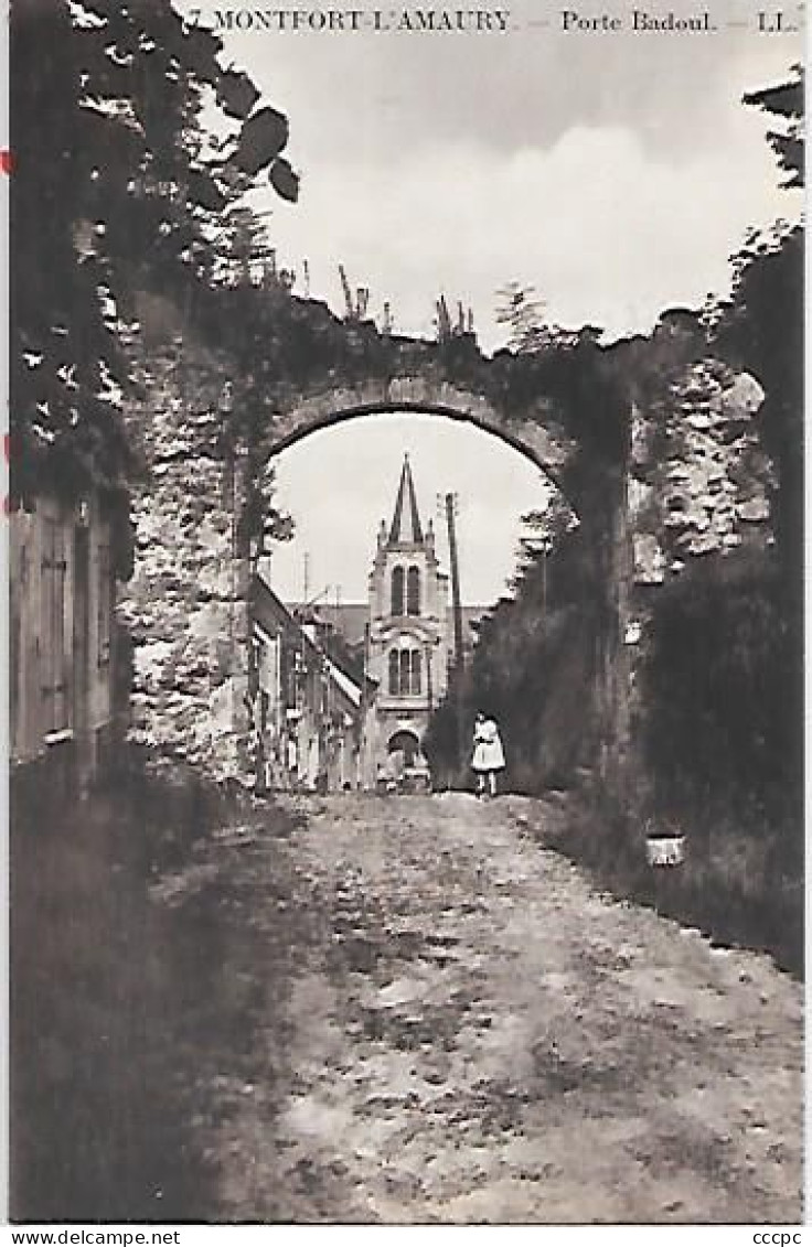 CPA Montfort-l'Amaury Porte Badoul