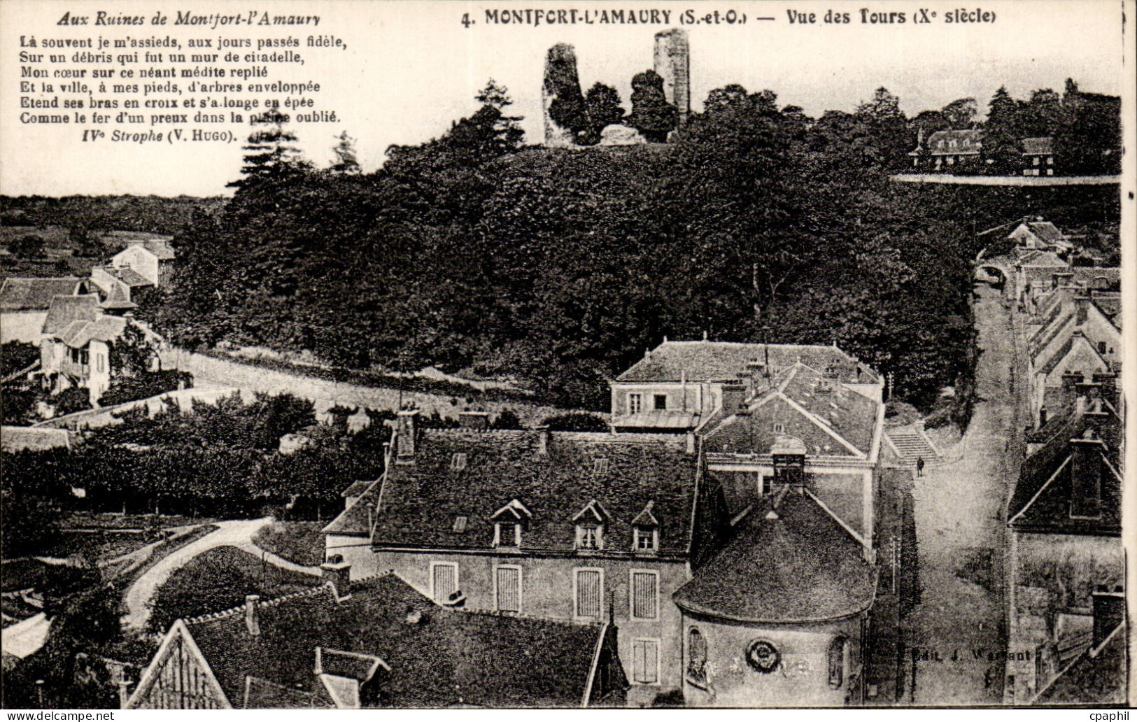 CPA Montfort l'Amaury Vue des tours