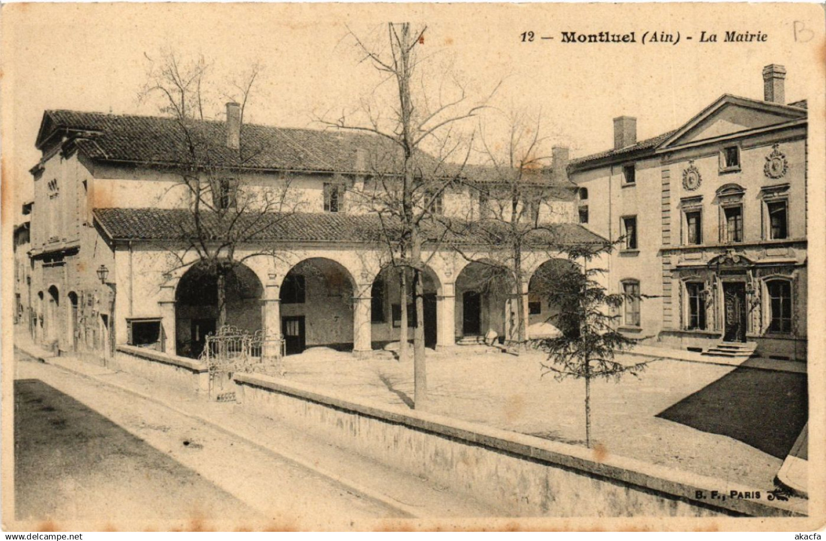 CPA MONTLUEL La Mairie (485597)