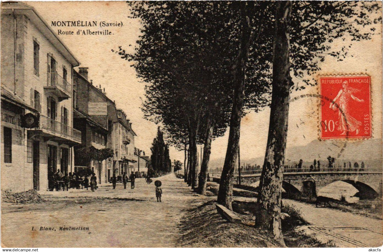 CPA MONTMELIAN - Route d'ALBERTVILLE (713287)