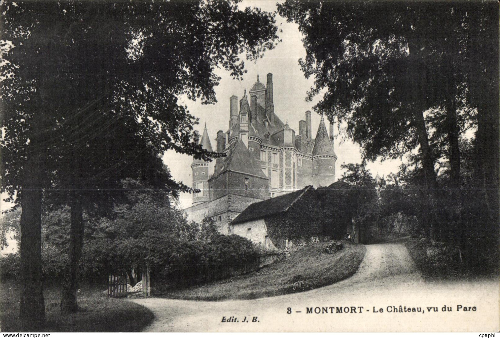 CPA Montmort Le Chateau Vu du Pare