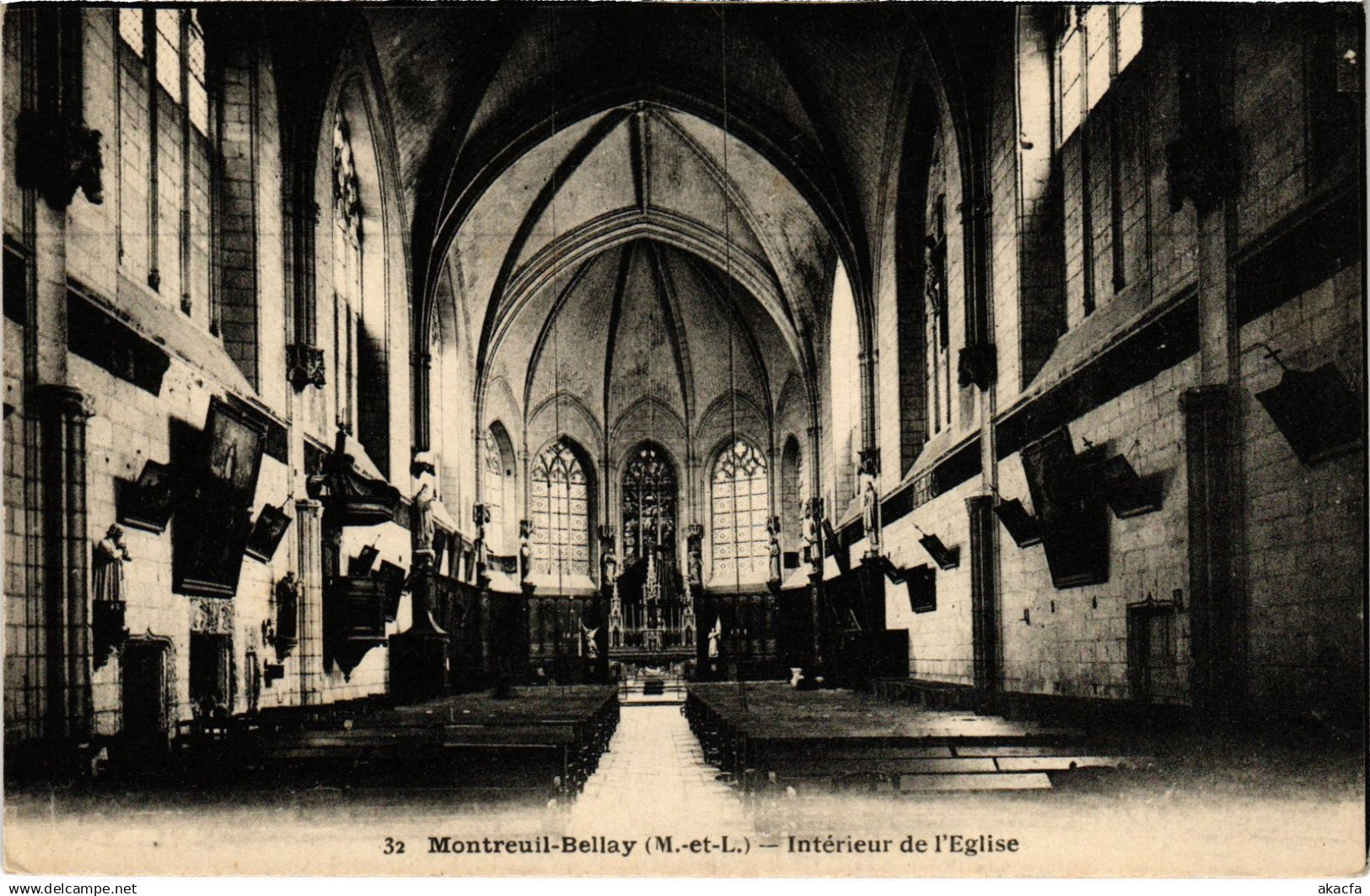 CPA Montreuil-Bellay Interieur Eglise (1180868)