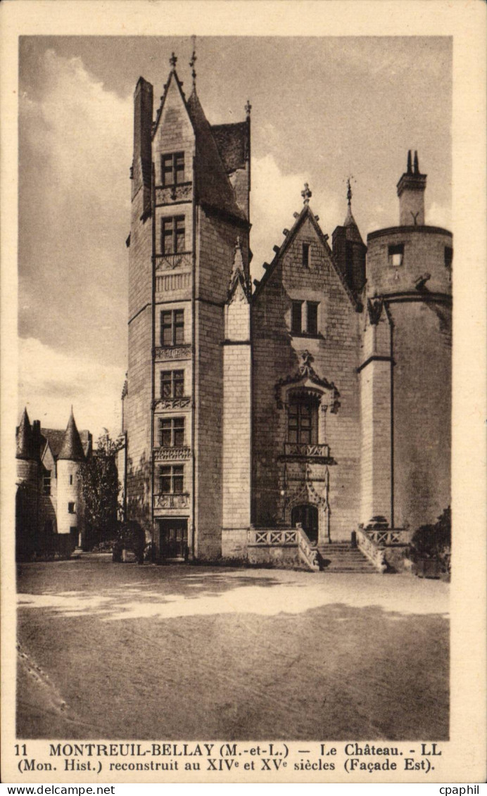 CPA Montreuil Bellay Le chateau
