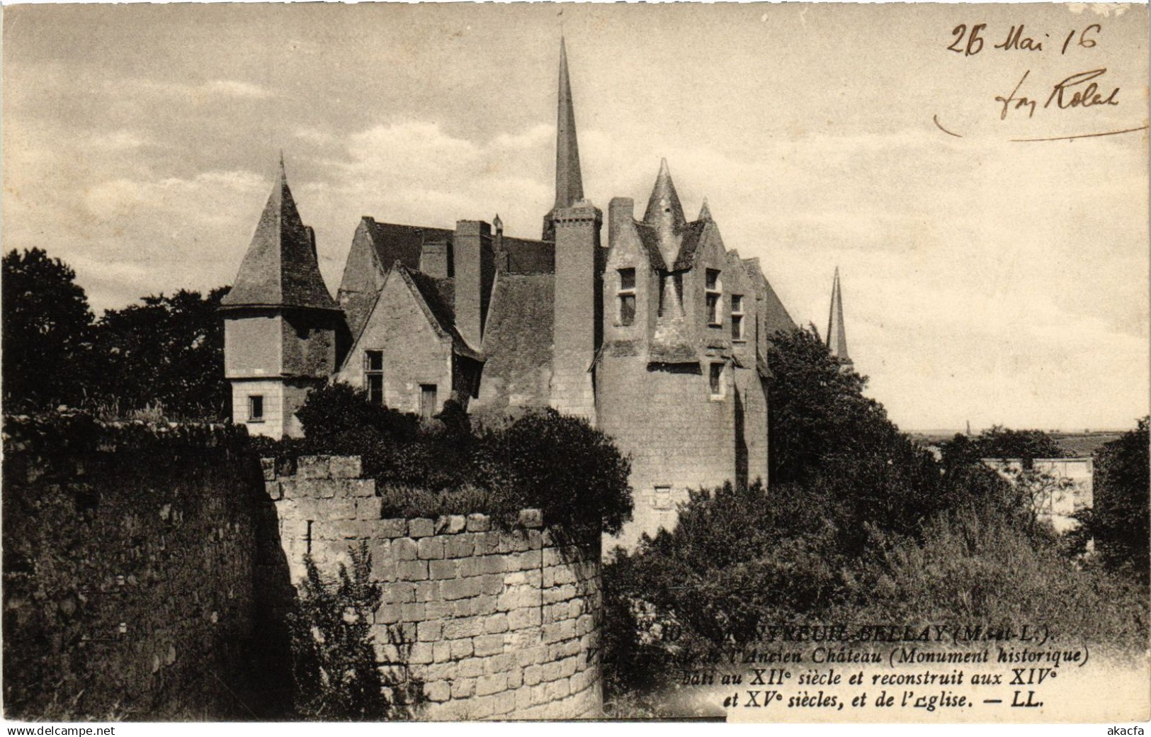 CPA Montreuil-Bellay Le Chateau (1180431)