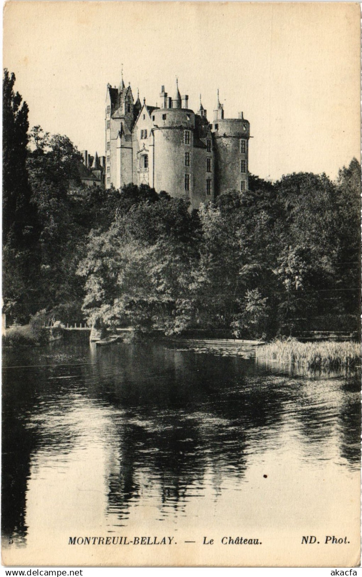 CPA Montreuil-Bellay Le Chateau (1180432)