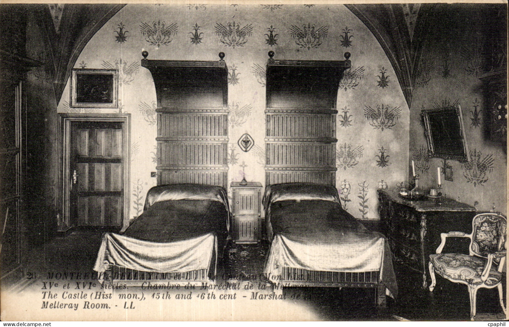 CPA Montreuil Bellay Le chateau Chambre du marechal de la Melleray