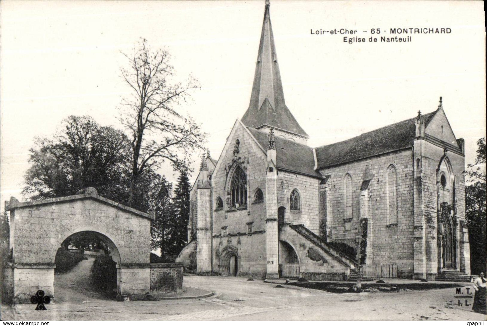 CPA Montrichard Eglise et Nanteuil