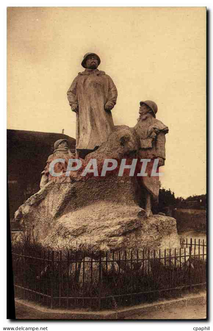 CPA Monument de Georges Clemenceau a Sainte Hermine Vendee