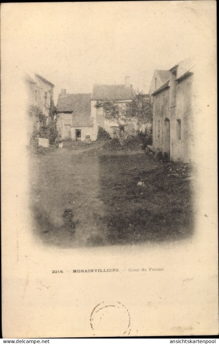 CPA Morainvilliers Yvelines, Cour de Ferme