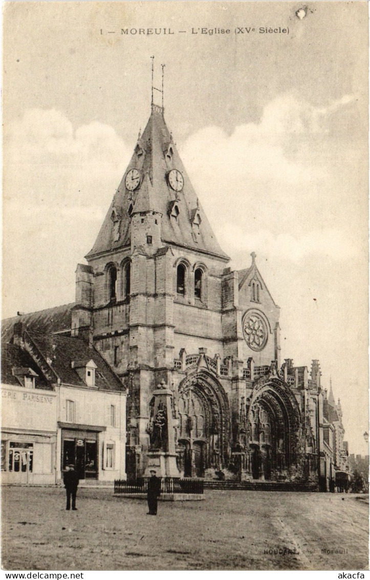 CPA Moreuil eglise (1498076)