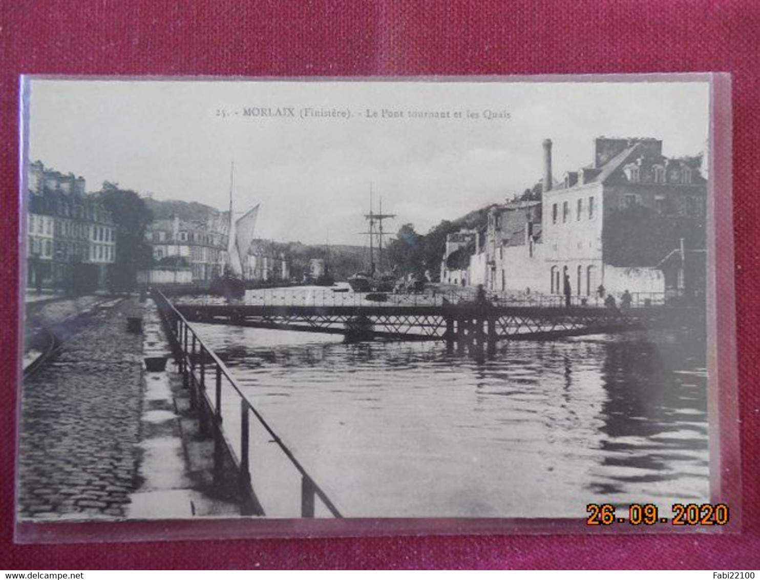 CPA - Morlaix - Le Pont tournant et les Quais