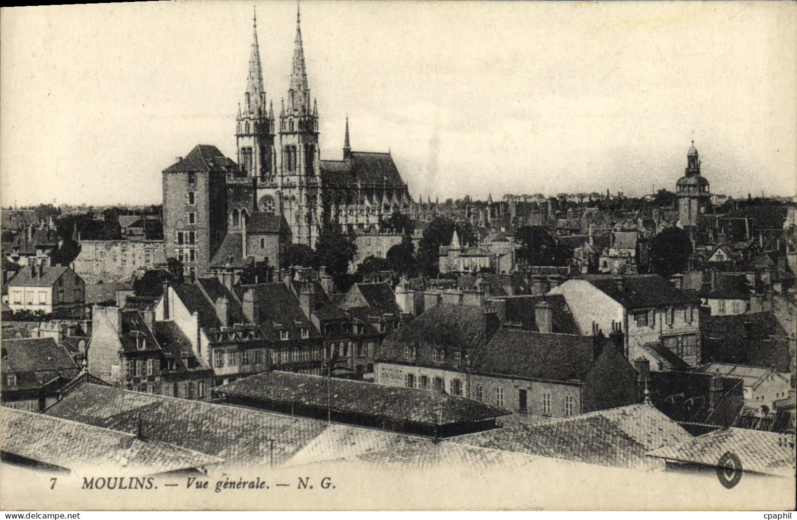 CPA Moulins Vue generale