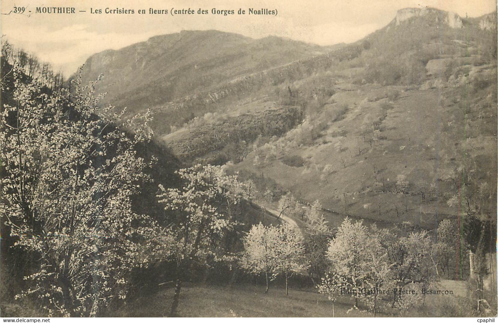CPA Mouthier Les Cerisiers en Fleurs (Entree des Gorges de Noailles)
