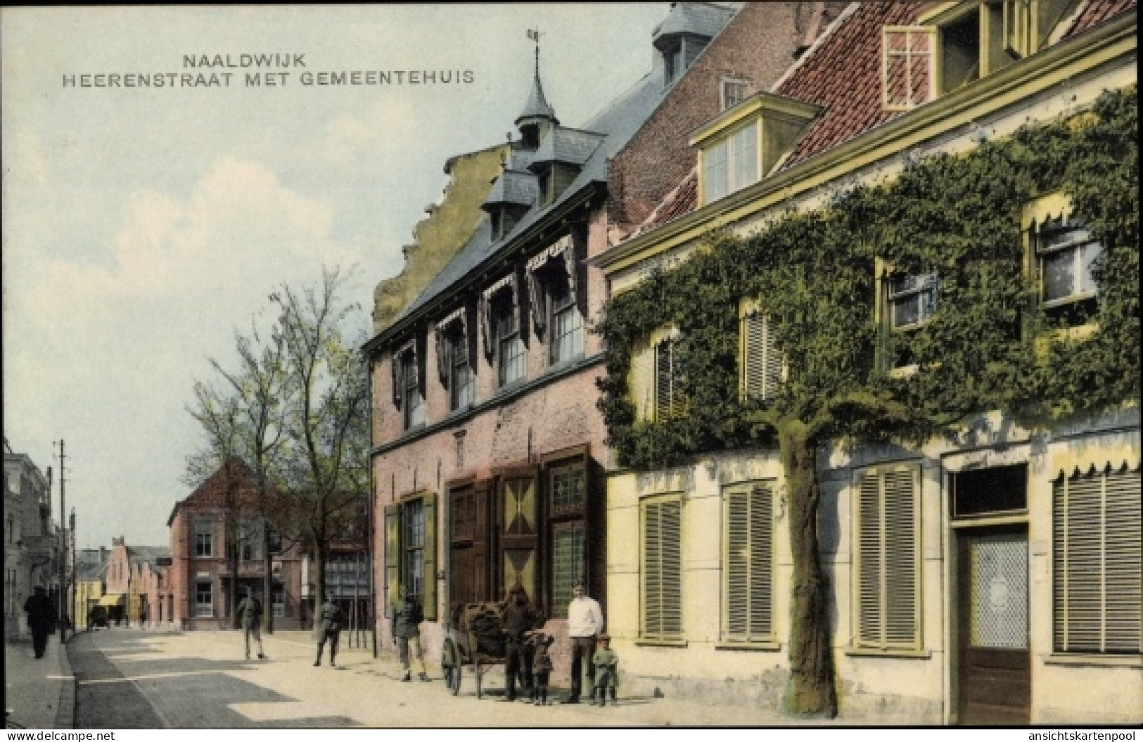 CPA Naaldwijk Südholland, Heerenstraat met Gemeentehuis