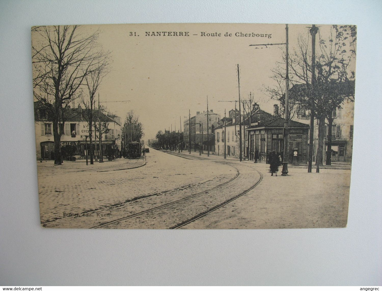 CPA  Nanterre Route de Cherbourg