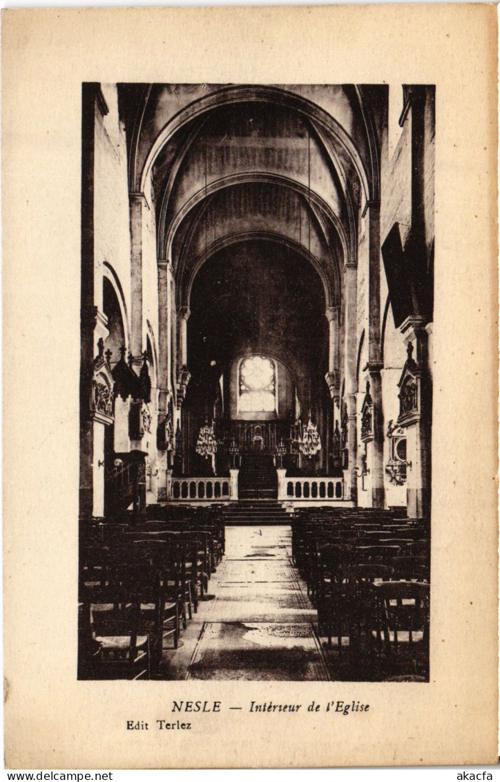 CPA Nesle interieur de l'eglise (1498101)