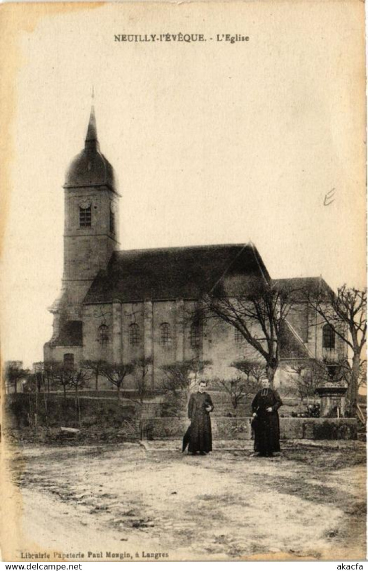 CPA NEUILLY-l'EVEQUE Église (616771)