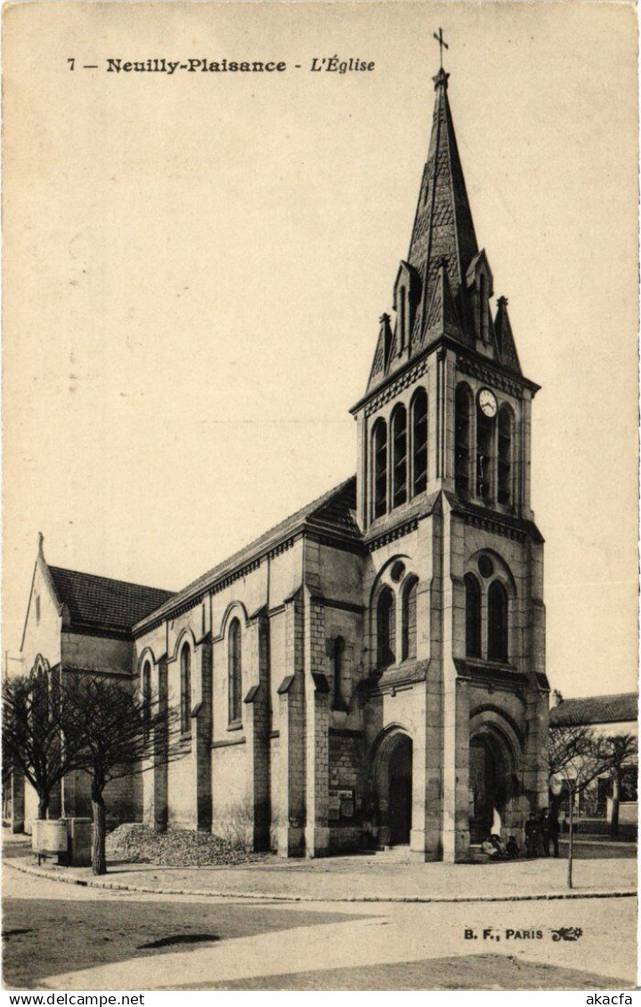 CPA NEUILLY-PLAISANCE Eglise (1353124)