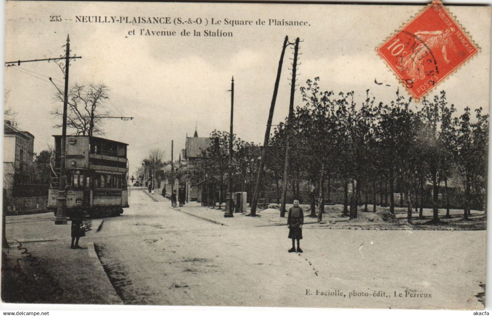 CPA NEUILLY-PLAISANCE - Le Square de Plaisance (44499)