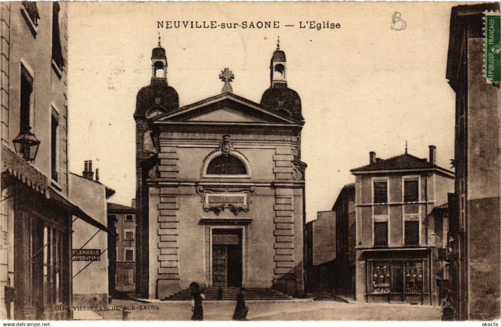 CPA NEUVILLE-sur-SAONE - L'église (692755)