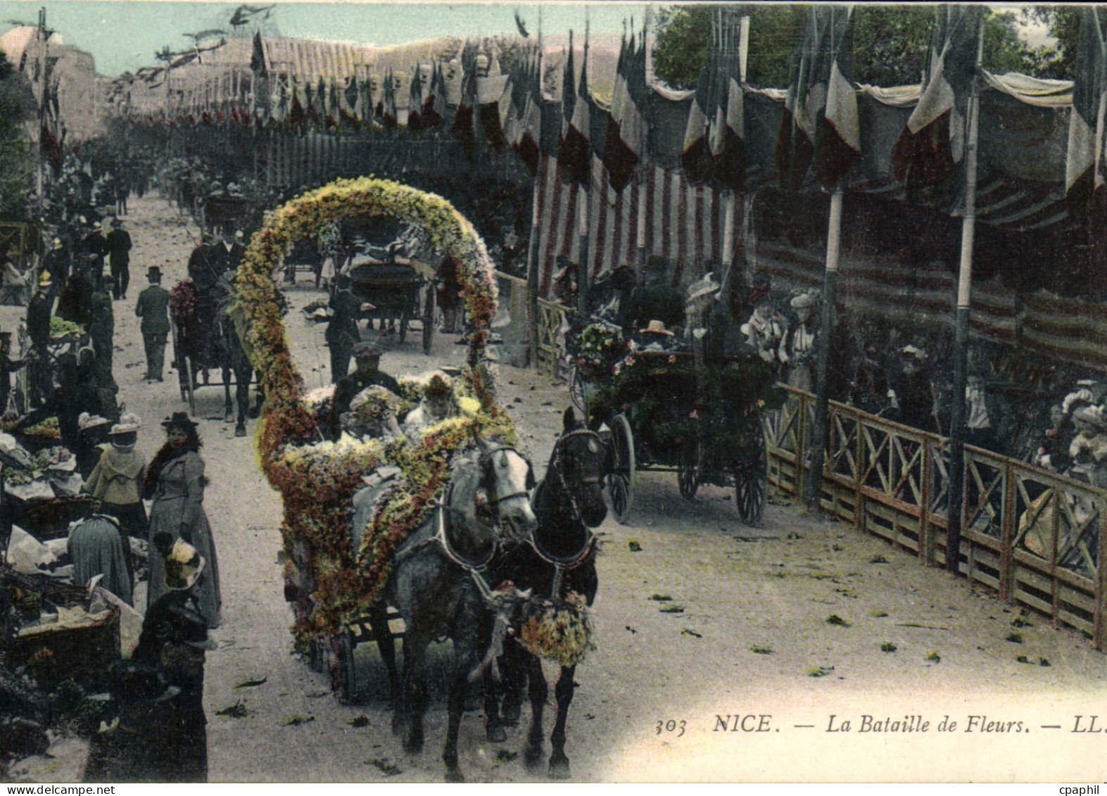 CPA NICE la bataille de fleurs