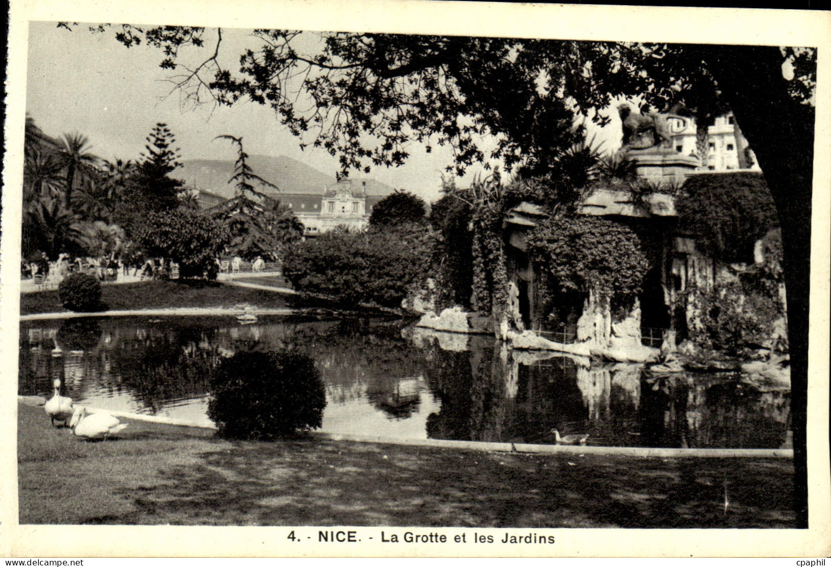 CPA Nice La Grotte et les Jardins