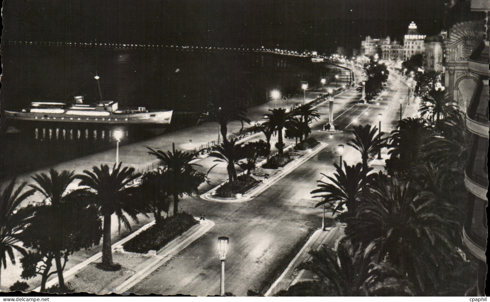 CPA Nice La Nuit Promenade en Mer